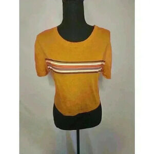 garage brand tshirt xs gold color